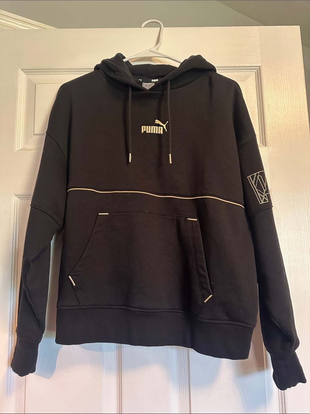 Big Boy’s Puma Black Hoodie with Gold Accent Piping MEDIUM